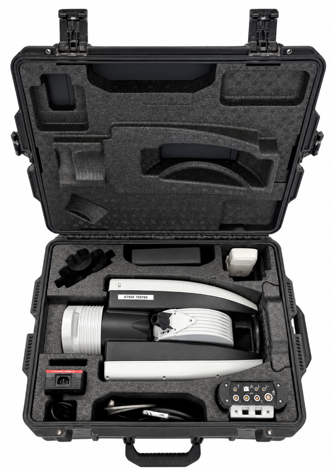 Leica Absolute Tracker AT930 instrument and the separate AT Controller.